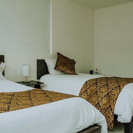 Hotel Parque Reservado Пасто Екстериор снимка