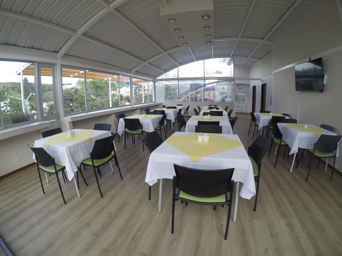 Hotel Parque Reservado Пасто Екстериор снимка